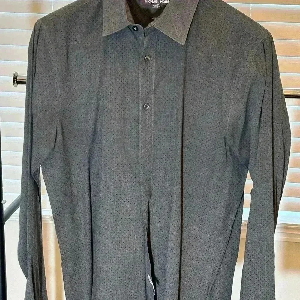 Michael Kors Tailored Fit Casual Dresss Shirt